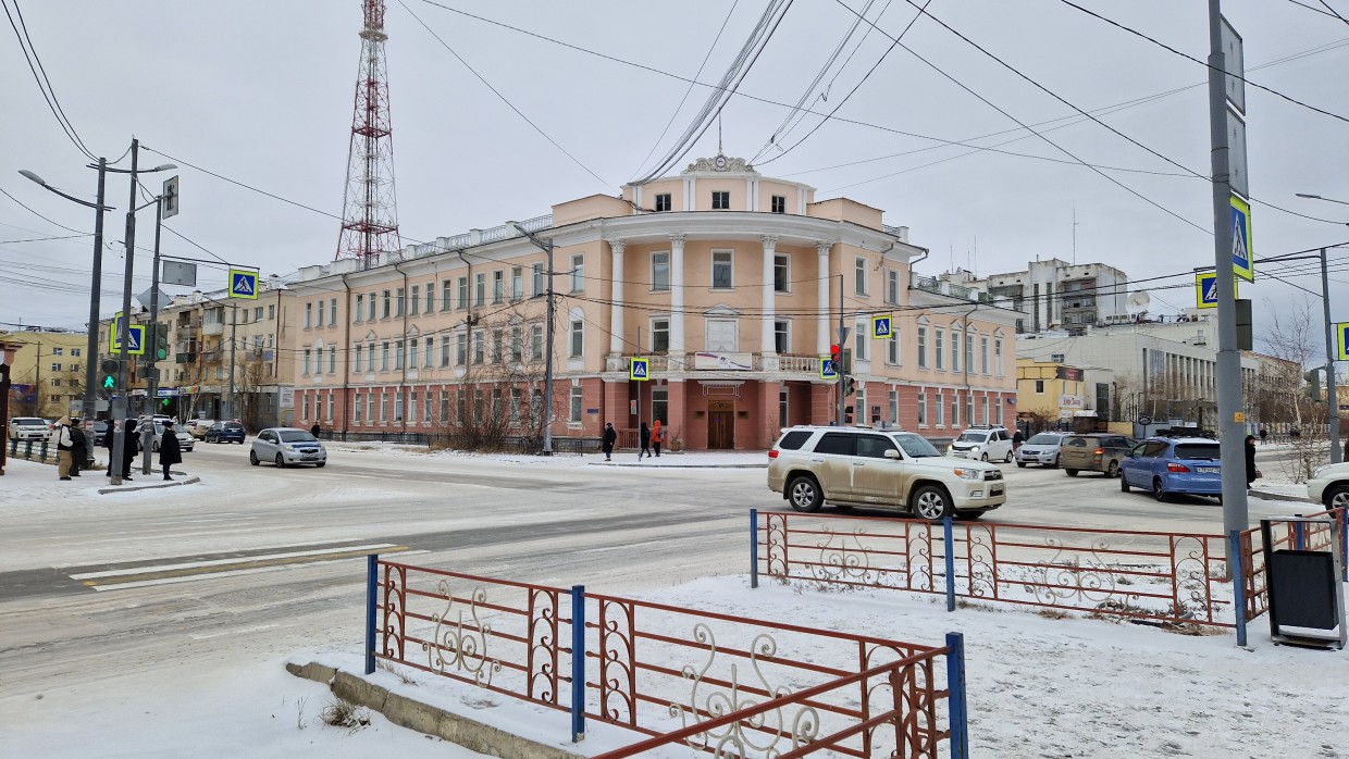 Прогноз погоды на 21 октября: В Якутске слабый снег, ветер северо-восточный  > Якутск GO